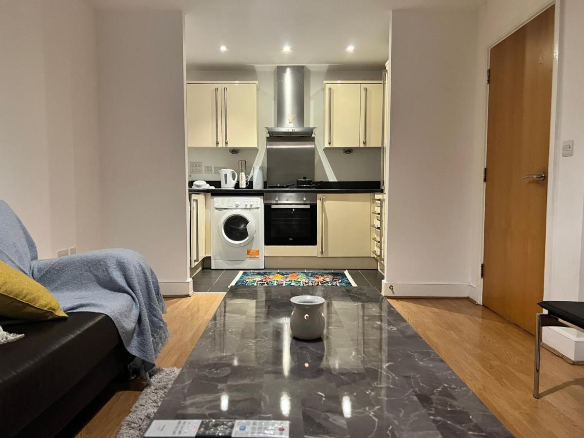 Stratford Bow London Apartment Extérieur photo